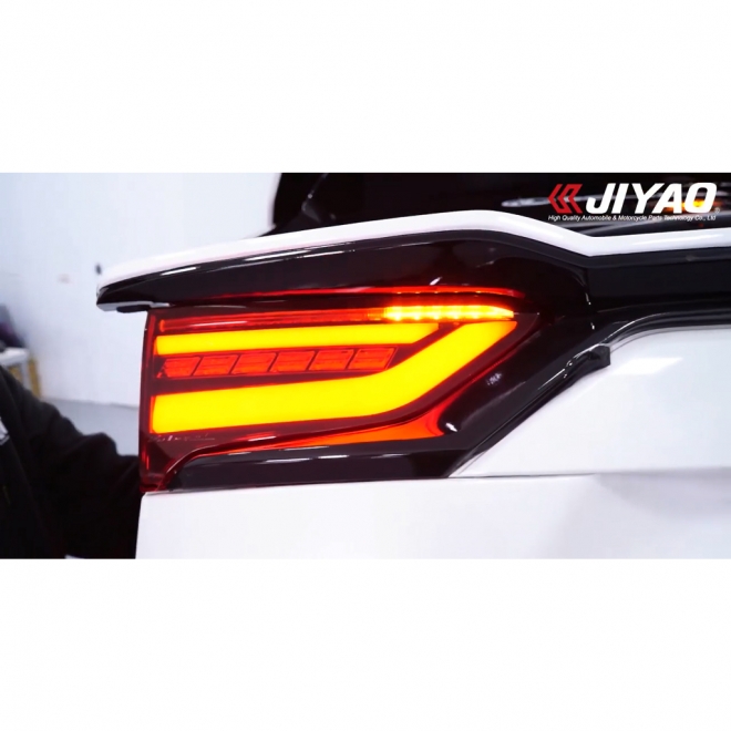 TOYOTA 2019-2021 RAV4 5代 valenti XA50 尾燈 序列式 跑馬燈 流水燈